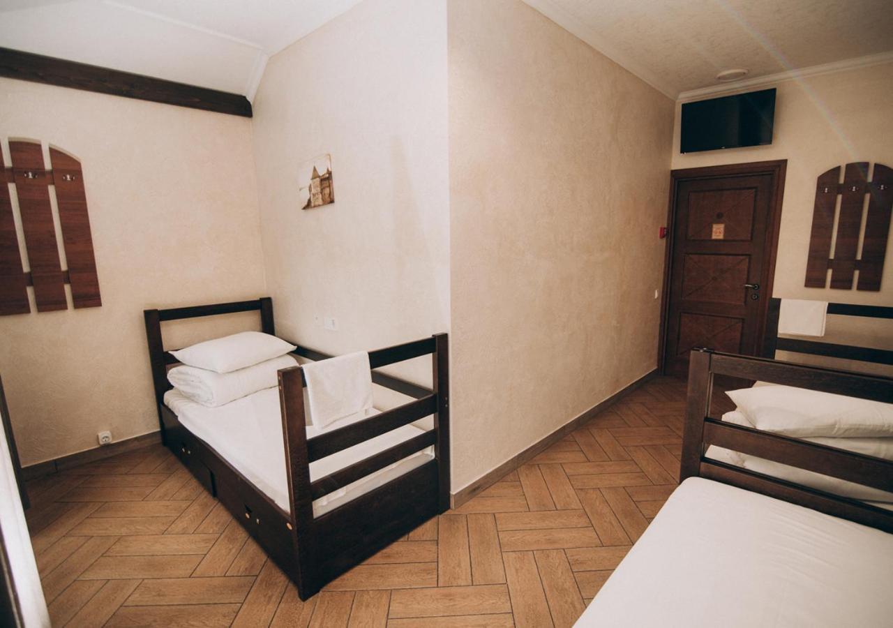 Хостел 24 Khmelʼnytsʼkyy Quarto foto
